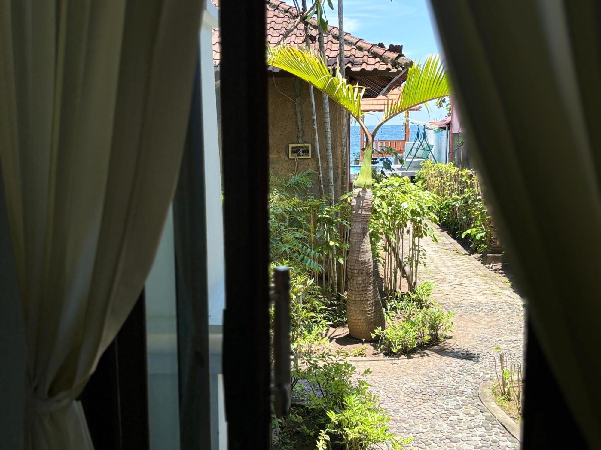 Bahari Beach Amed エクステリア 写真